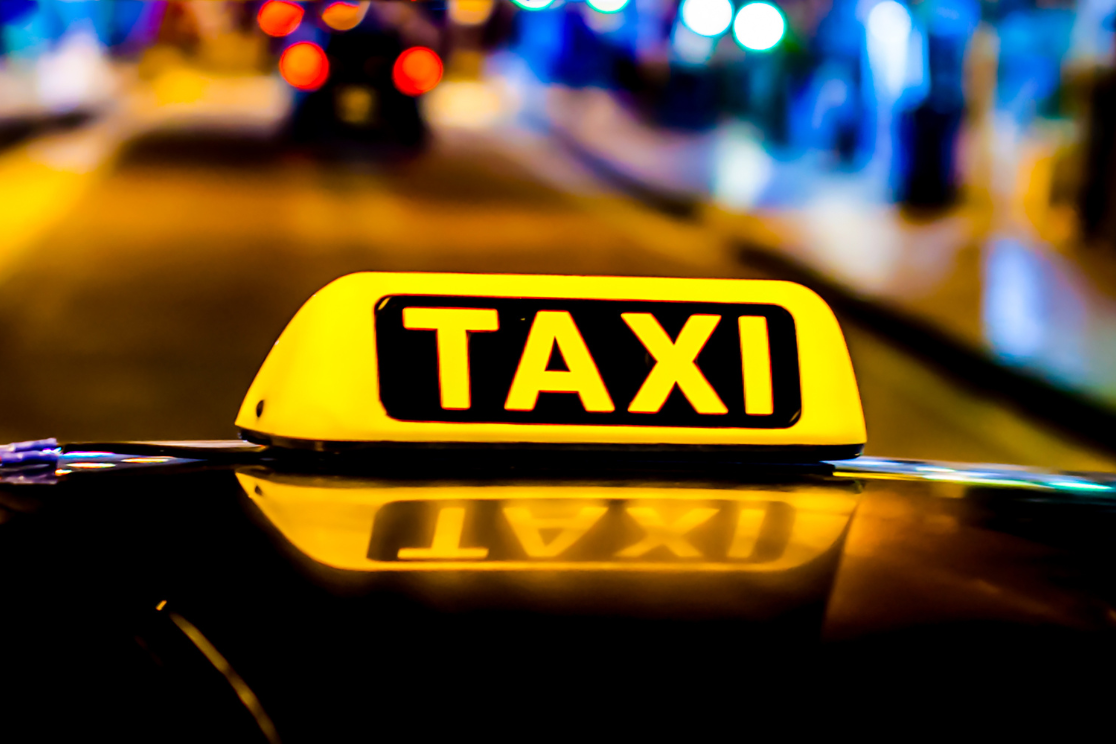 Taxi from Melbourne Airport to CBD